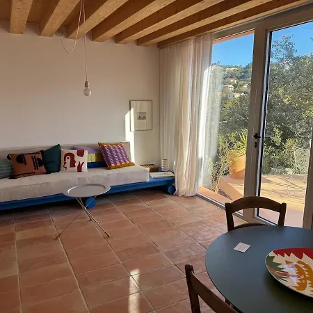 Maison 2 Personnes Chateaubriand Villa *